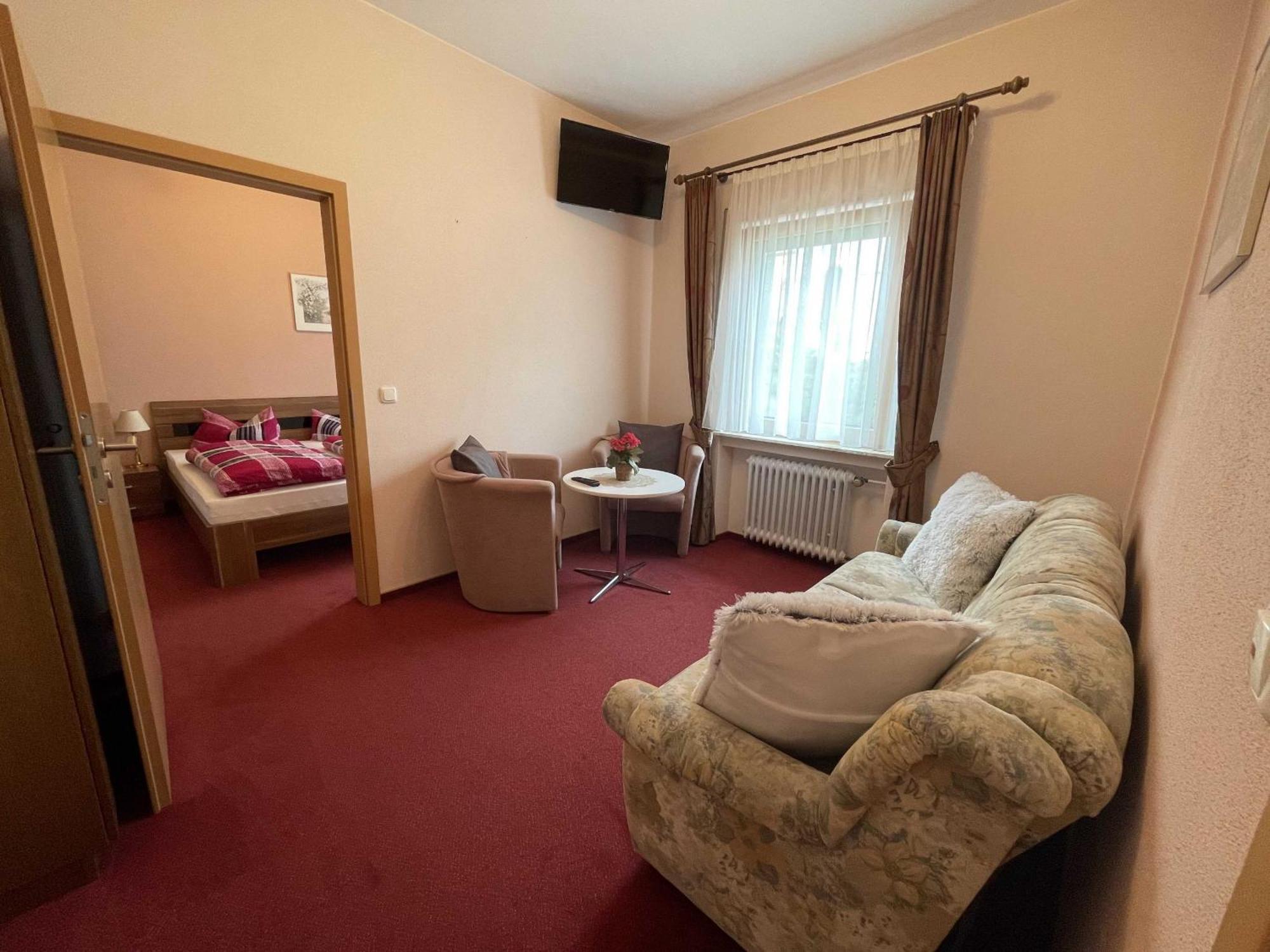 Hotel Zur Mosel Minheim Luaran gambar